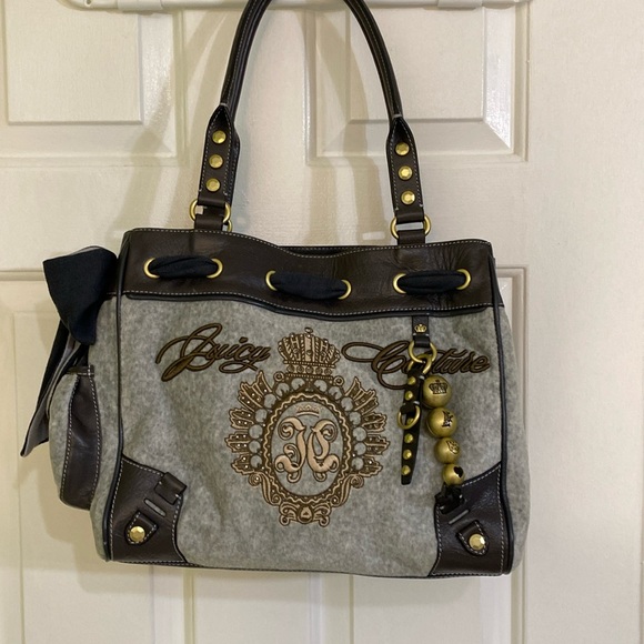 Juicy Couture Handbags - Vintage Juicy Couture Daydreamer Bag